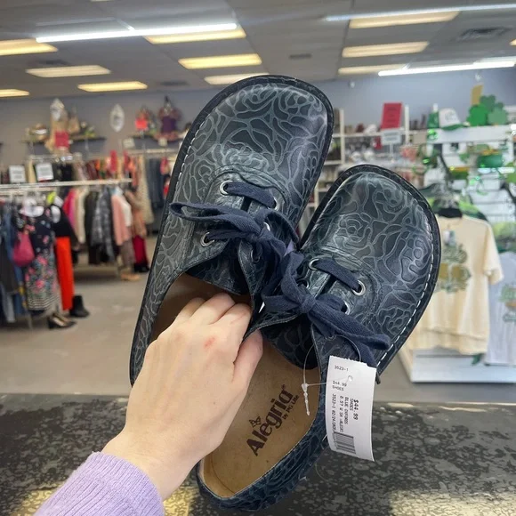 Alegria Women's Floral Patterned Flats in Black and Blue - Picture 5 of 8